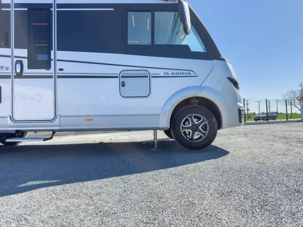 Adria Sonic Supreme 700 SL - fotografie 3