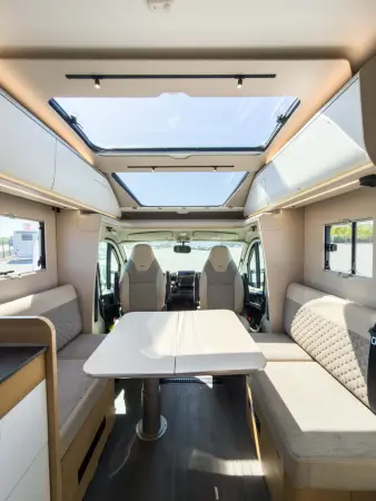 Adria Coral Plus 670 DL - fotografie 8