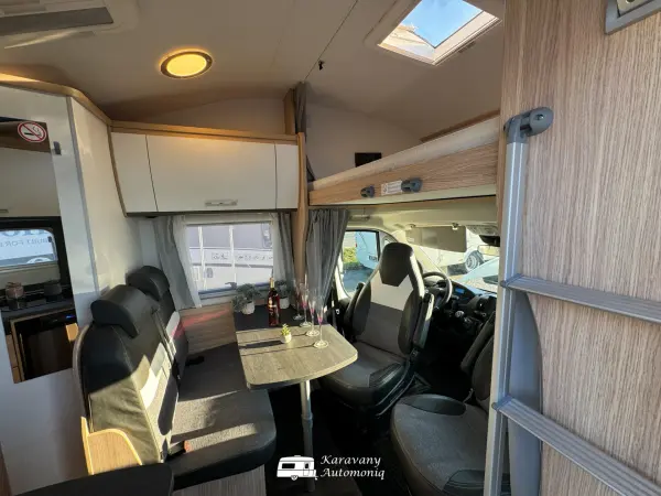 Camper Sunlight A60 Alkowa (6m) – Stan TOP, pełne wyposażenie, hak & klimatyzacja! - fotografie 4