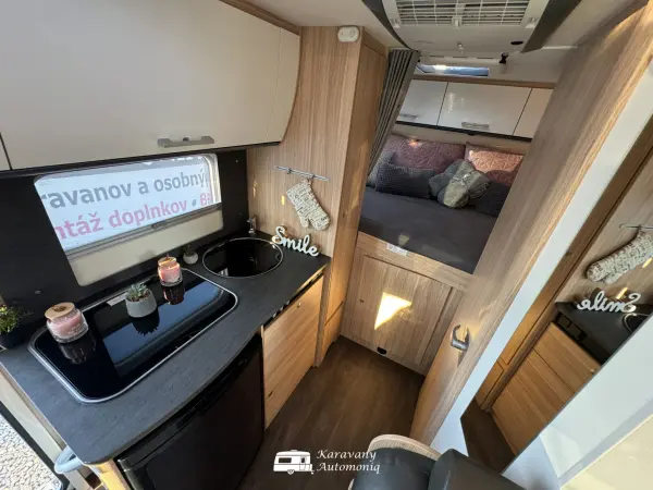 Camper Sunlight A60 Alkowa (6m) – Stan TOP, pełne wyposażenie, hak & klimatyzacja! - fotografie 9