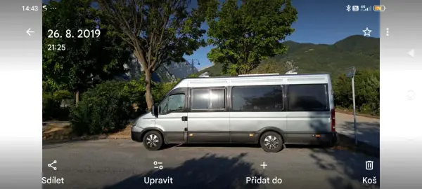 Iveco Daily 2.3 z automatyczną skrzynią biegów. Nadbudowa - Ostatní 2009