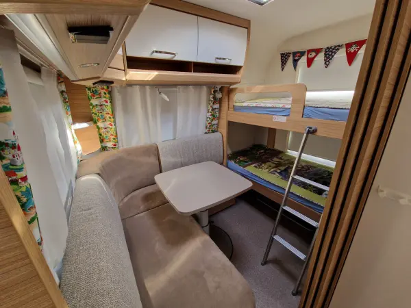 Dethleffs Camper 650 FMK - fotografie 5
