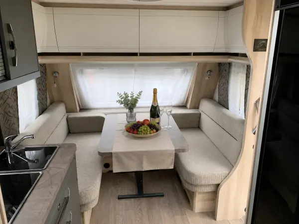 HOBBY DE LUXE 495 WFB + SOLAR / MOVER / KLIMATYZACJA - fotografie 8