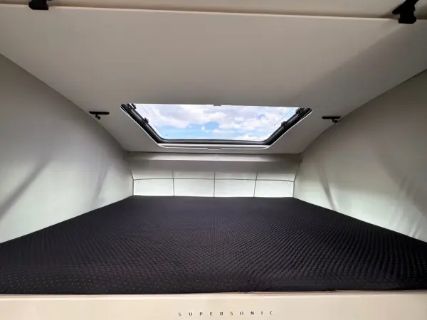 Adria Supersonic 780 DL - fotografie 15