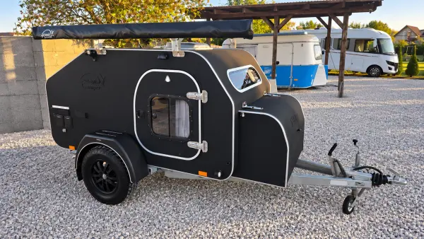 LifeStyle Camper X-Line Premium (2021) – 750 kg | OFF-ROAD | Markiza | Panel Solarny -  2021