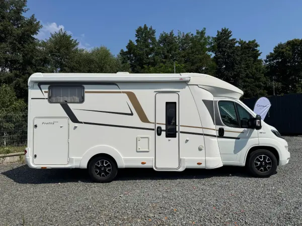 Eura Mobil PT 695 EB - fotografie 3