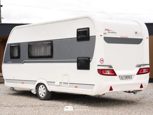 Hobby 470 KMF Ontour Mover, Solar, prysznic zewnętrzny - fotografie 2