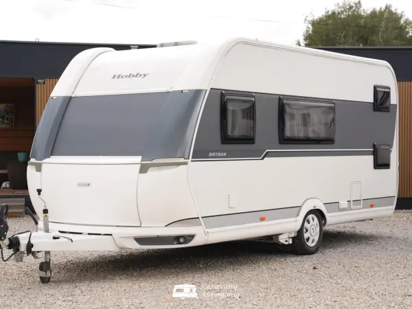 Hobby 470 KMF Ontour Mover, Solar, prysznic zewnętrzny - fotografie 18