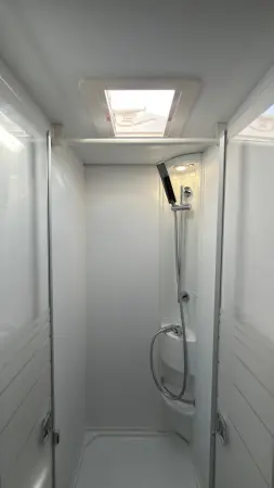 Adria Sun Living A75 SL - fotografie 15