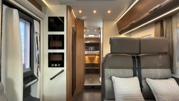 Adria Coral XL Axess 670 SL - fotografie 9