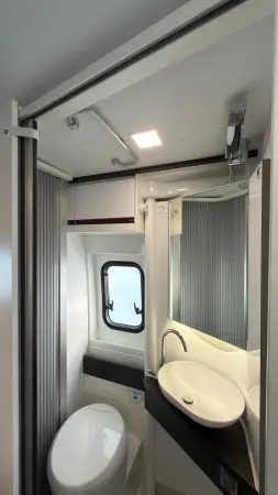 Adria Twin Sports 640 SGX - fotografie 12