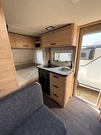 Weinsberg CaraOne 390 QD - fotografie 7