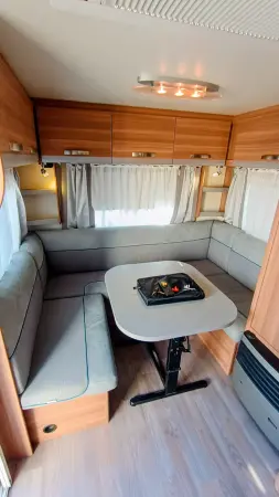 Weinsberg CaraOne W51 – mover, przedsionek, łóżka pojedyncze - fotografie 3